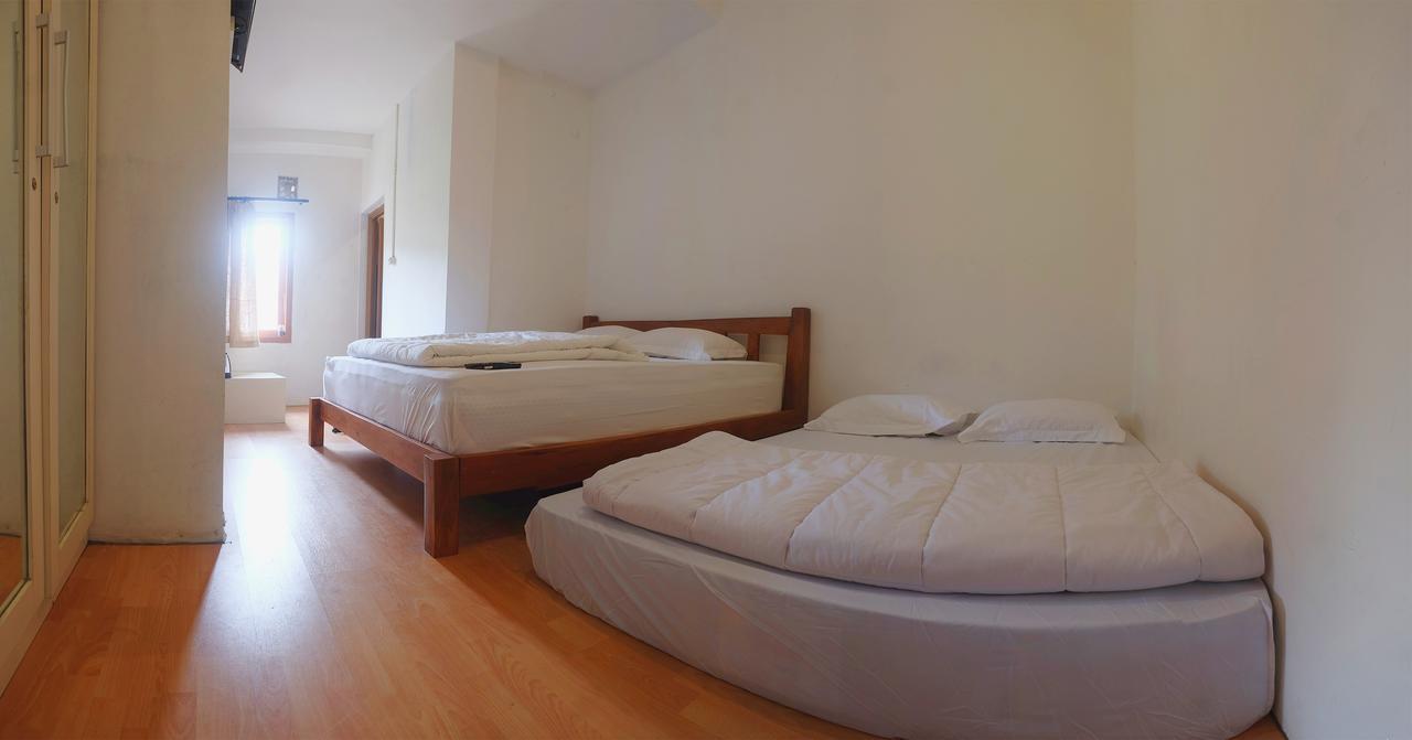 Tani Jiwo Hostel Diyeng Екстер'єр фото