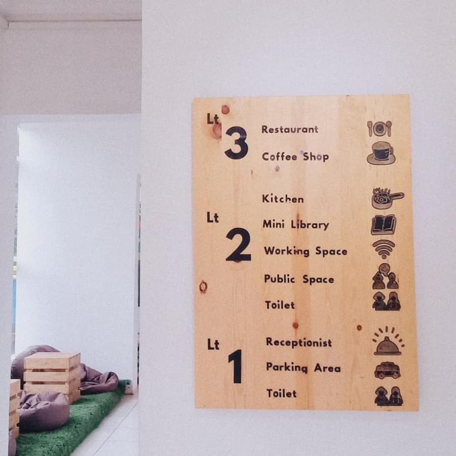 Tani Jiwo Hostel Diyeng Екстер'єр фото