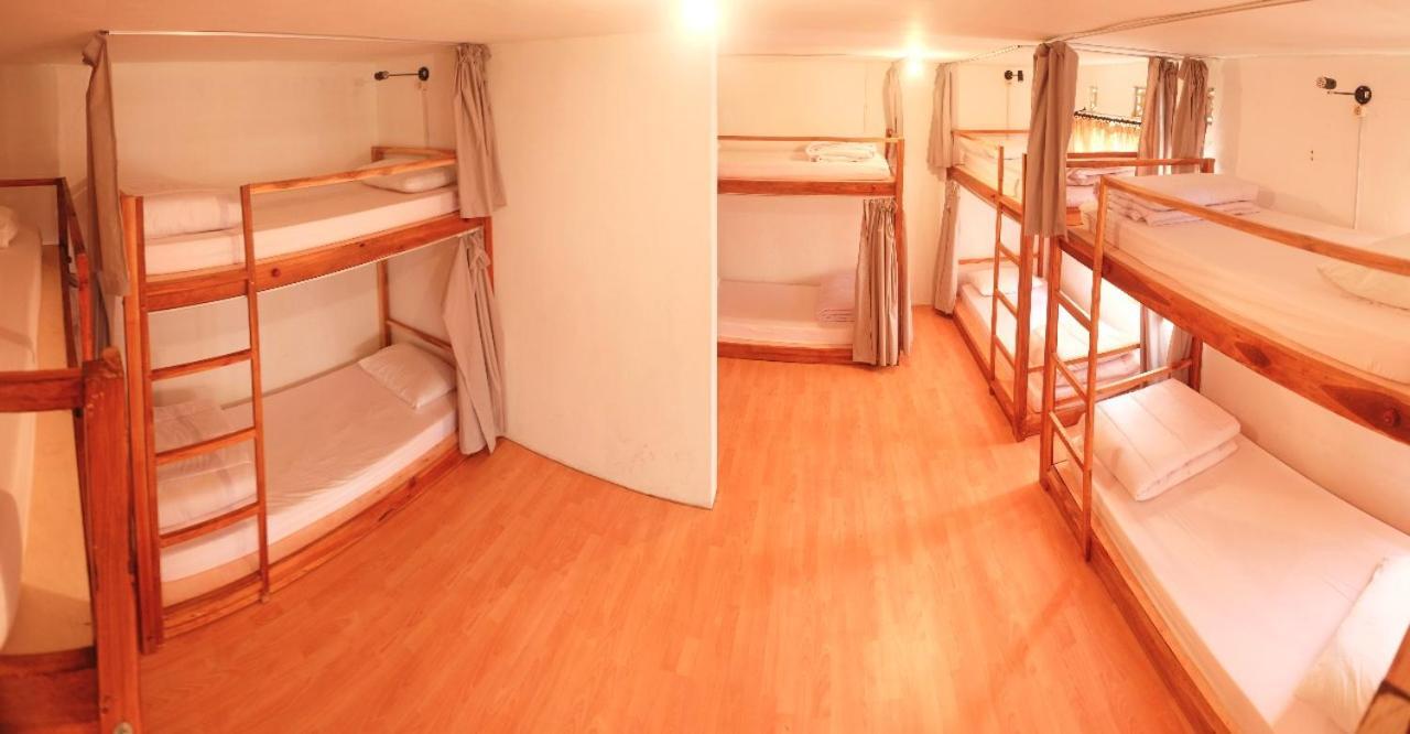 Tani Jiwo Hostel Diyeng Екстер'єр фото
