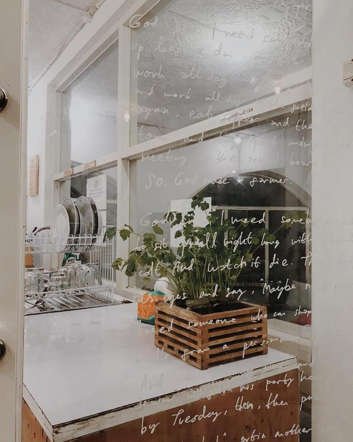 Tani Jiwo Hostel Diyeng Екстер'єр фото