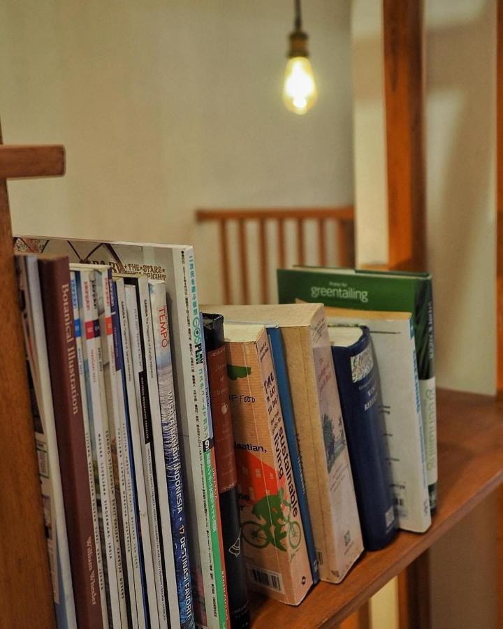 Tani Jiwo Hostel Diyeng Екстер'єр фото