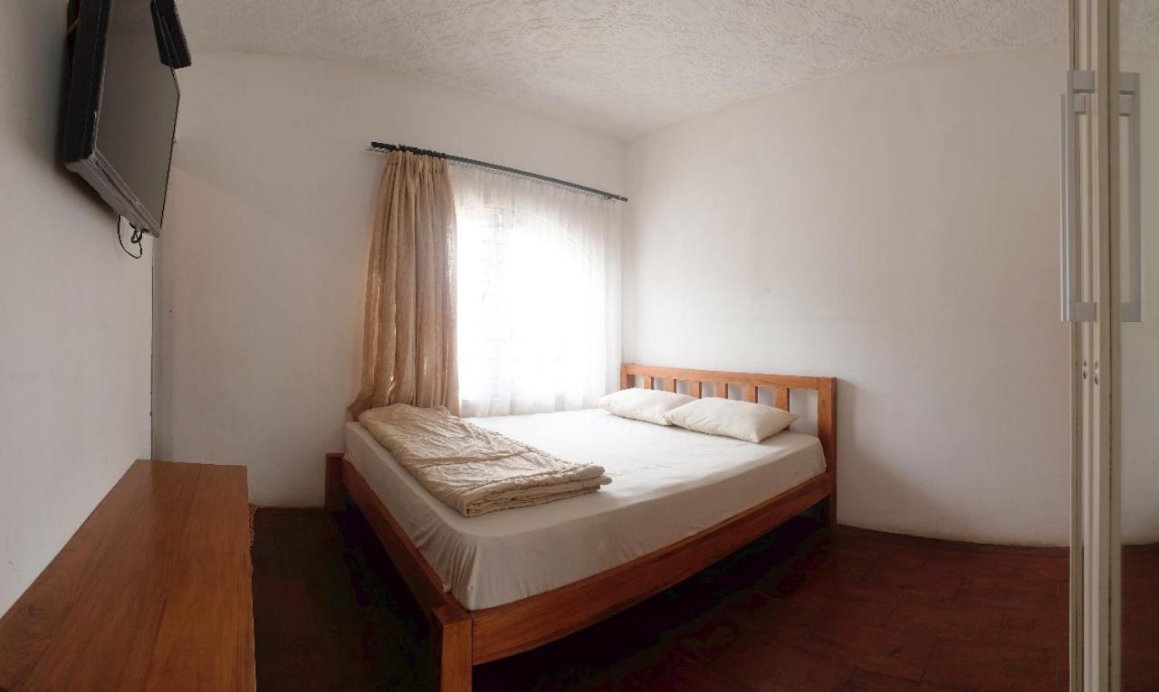 Tani Jiwo Hostel Diyeng Екстер'єр фото